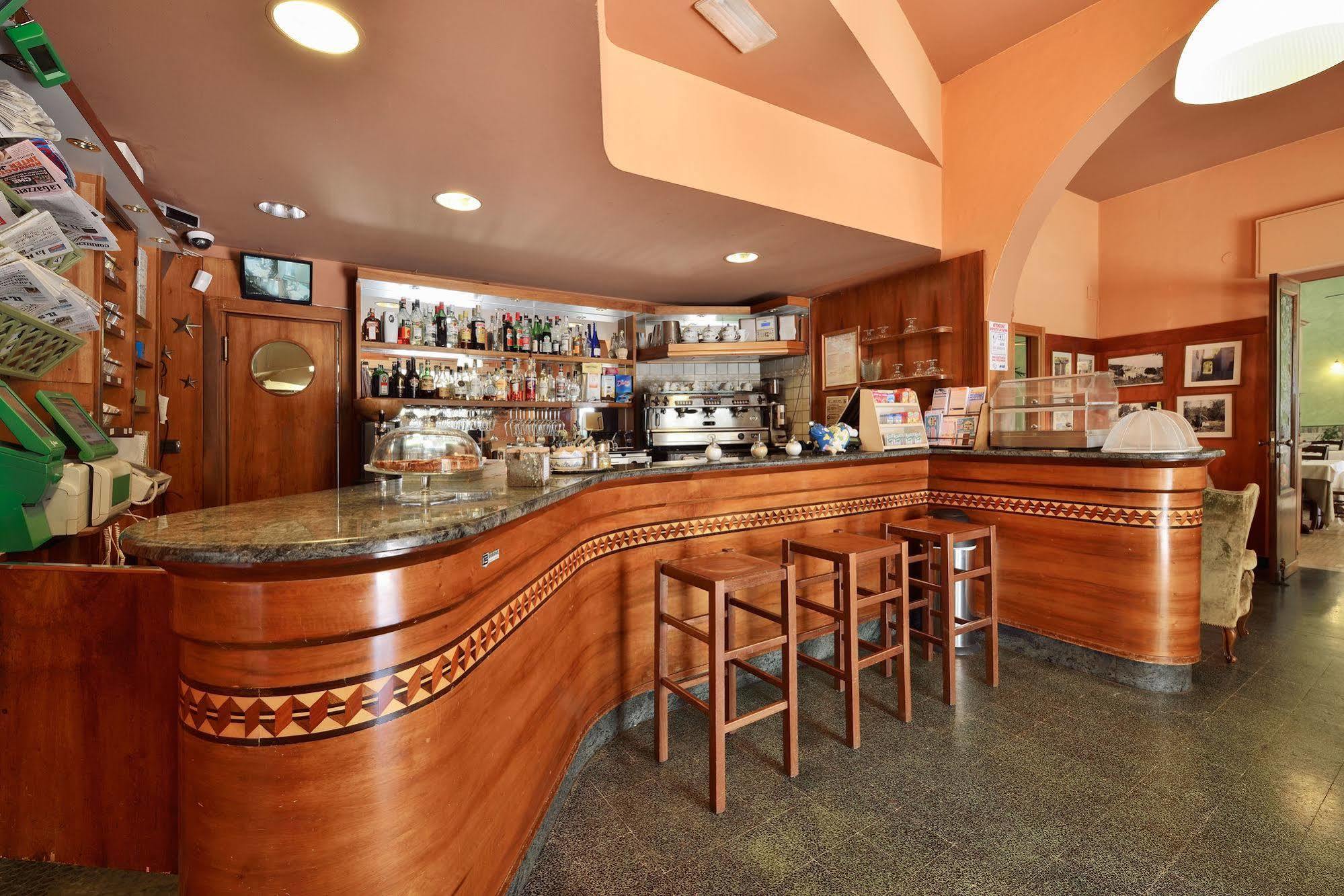 Antica Locanda Luigina Mattarana Exterior photo