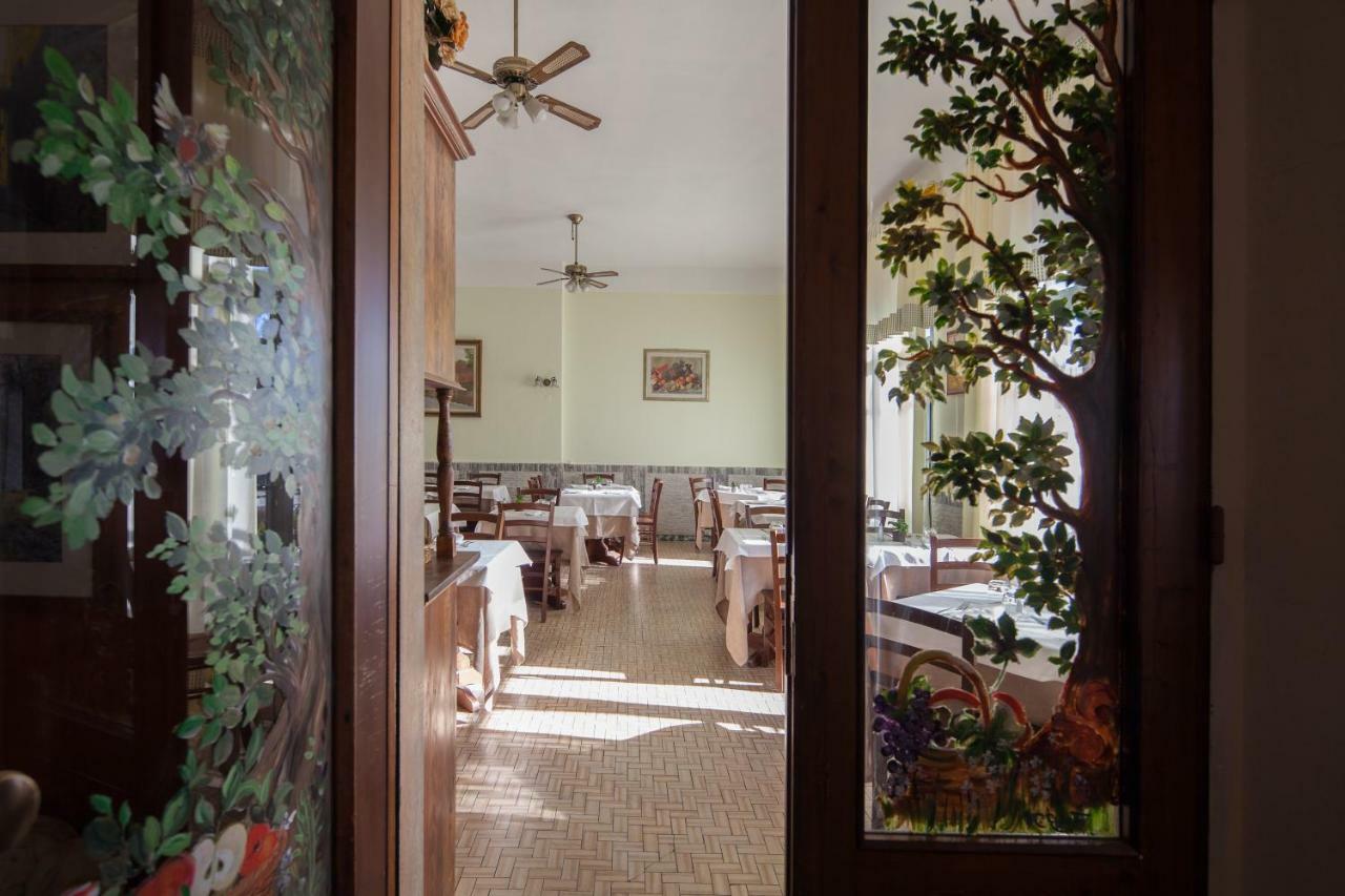 Antica Locanda Luigina Mattarana Exterior photo